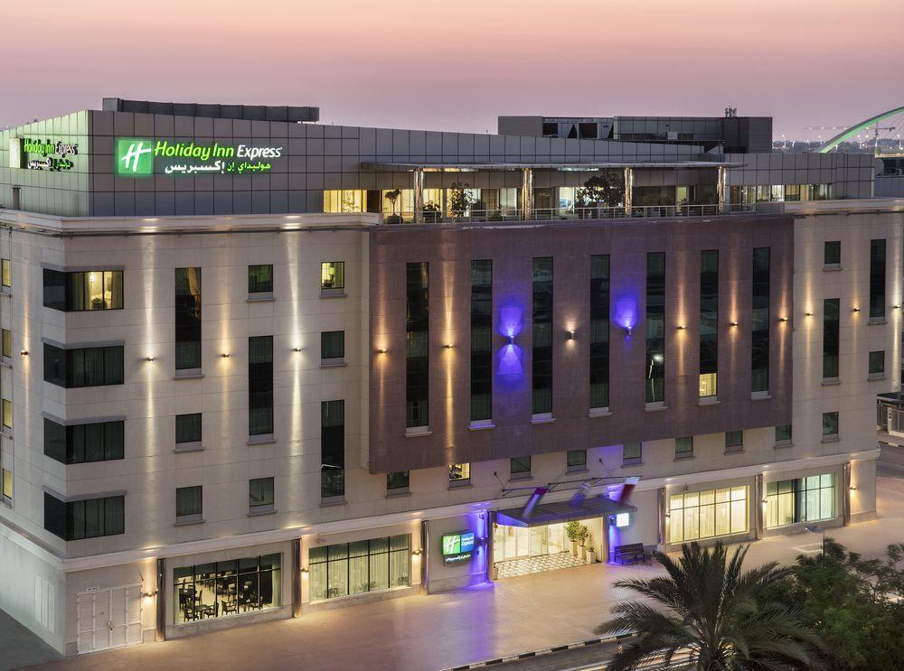 Holiday Inn Express Dubai Safa Park, An Ihg Hotel Exteriér fotografie