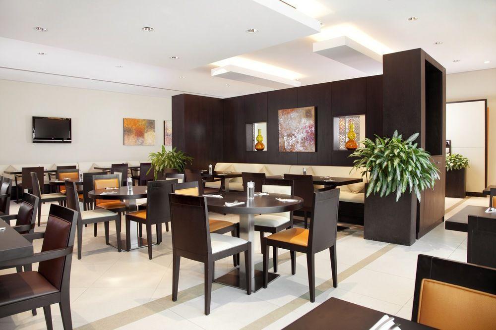 Holiday Inn Express Dubai Safa Park, An Ihg Hotel Exteriér fotografie